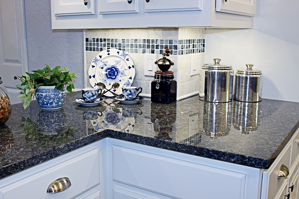 Matching Cabinets & Countertops