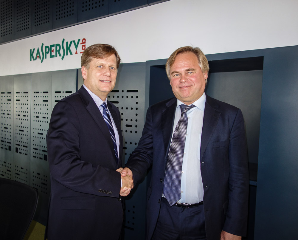 meeting_michael_mcfaul_in_kaspersky_lab_hq