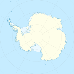 Ytrehovdeholmen Island is located in Antarctica