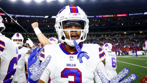 Damar Hamlin #3 of the Buffalo Bills during a game against the Cincinnati Bengals at Paycor Stadium on January 2, 2023 in Cincinnati, Ohio. 