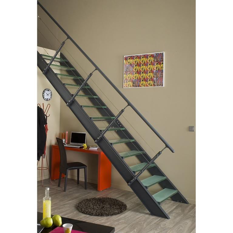 Escalier en aluminium et marche en verre Leroy Merlin