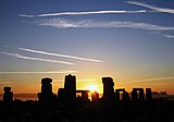 Summer Solstice Sunrise over Stonehenge 2005.jpg