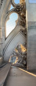 ornate trim,cathedral, Duomo de Milano, Milan, italy