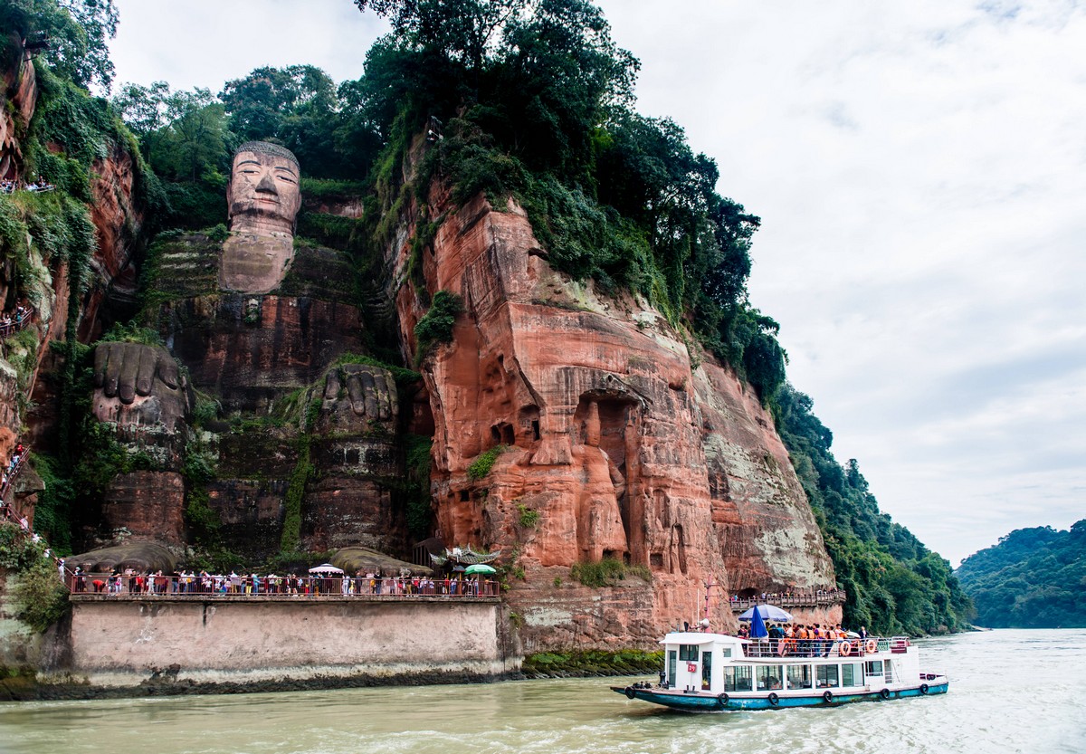 buddah-leshan-china-2