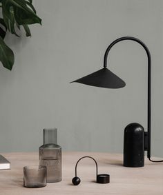 Arum Table Lamp | TRNK