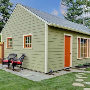 Detached accessory dwelling unit in the backyard