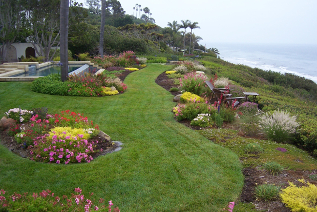 Landscaped Seaside Yard