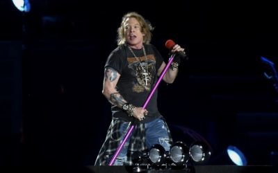 Guns N' Roses frontman Axl Rose at Tel Aviv's Yarkon Park on July 15, 2017. (courtesy Lior Keter)