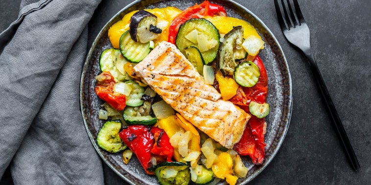 roasted salmon with vegetables