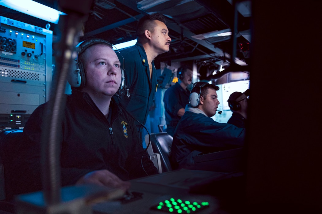 USS McFaul (DDG 74) conducts a search-and-attack exercise in the Atlantic Ocean.