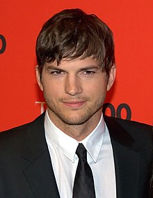 Ashton Kutcher by David Shankbone 2010 NYC.jpg