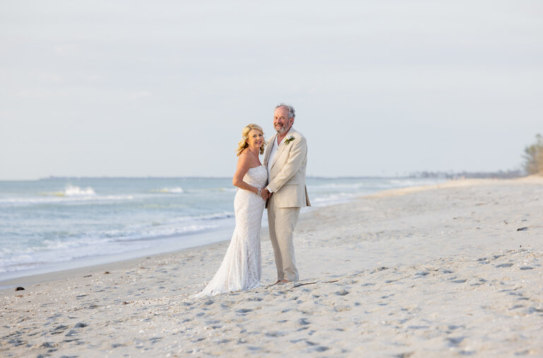 Beth Sharer and Jay Goad were married at the ’Tween Waters Island Resort & Spa, Captiva Island, Fla. Five months earlier, her home in Sanibel was decimated by Hurricane Ian.