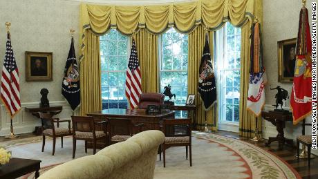 WASHINGTON, DC - AUGUST 22:  The Oval Office of the White House is seen after renovations including new wallpaper August 22, 2017 in Washington, DC. The White House has undergone a major renovation with an upgrade of the HVAC system at the West Wing, the South Portico steps, the Navy mess kitchen, and the lower lobby.  (Photo by Alex Wong/Getty Images)