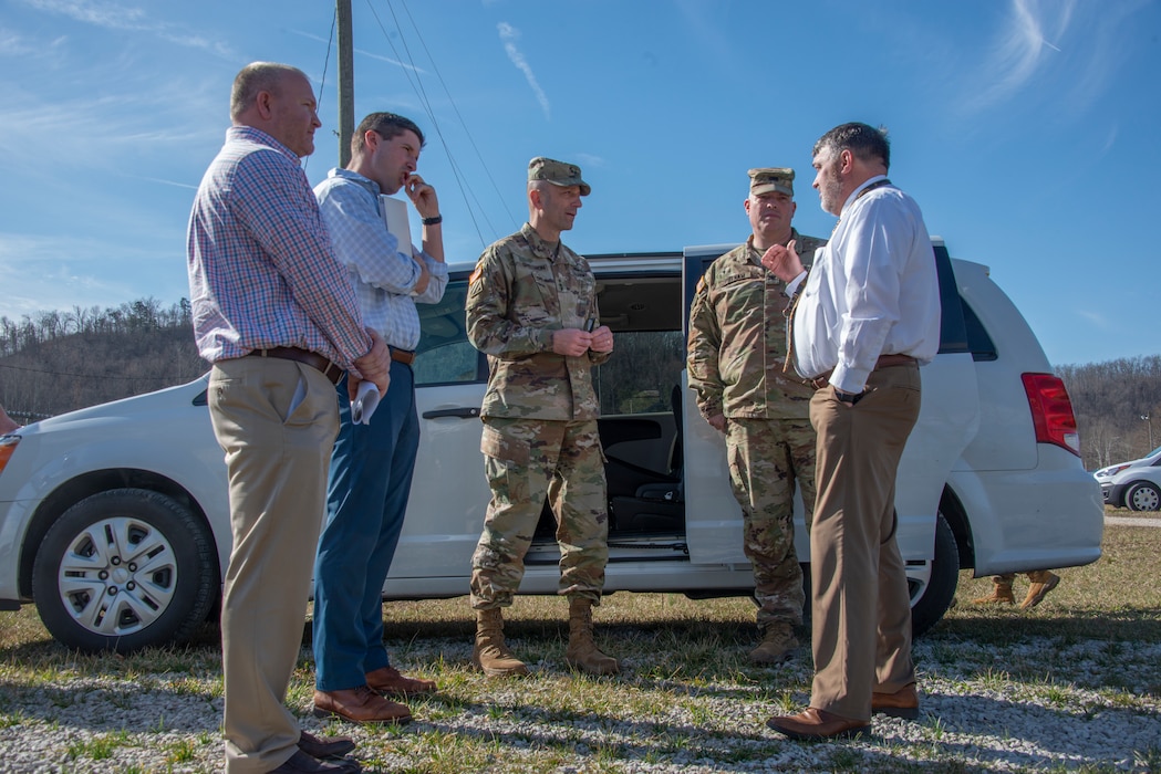 Lt. Gen. Scott A. Spellmon visits Huntington District