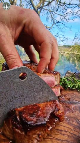 How to Cook The Perfect Steak🔥... and Chips #menwiththepot #foodporn #fyp #foryou #asmr #nature #fire #steak #4u  created by menwiththepot with menwiththepot's original sound