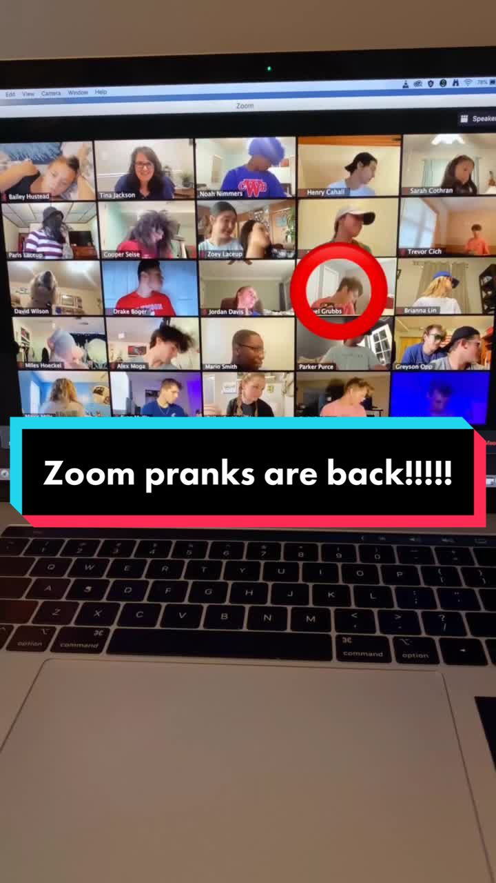 Our WHOLE Zoom class pranked our teacher 😂😂 (she was so confused!!) #foryou #foryoupage #fyp #tiktok #viral #funny #trend #trending #funny #lol dibuat oleh Samuel Grubbs dengan M to the B karya Millie B