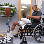  Columbus Freeman of Arkansas, who served 17 years in the National Guard, underwent two amputations on his left legfirst below the knee, and then aboveas the result of vascular blockages. A new VA-DoD study is looking at the long-term outcomes of Veterans who suffered severe vascular injuries but did not have their limb amputated.