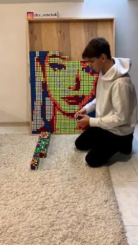 Отмечаем Беллу !!😍🙏♥️ 400 Rubik’s cubes !!!😱 Note Bella !!! @bellapoarch #bella #bellapoarch #беллапоарч #белла #tik_tok #top #rubikscube created by Alex Ivanchak (Rubik) with Benjix's Bella Poarch