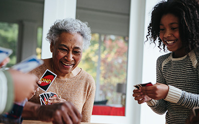 Family playing Uno