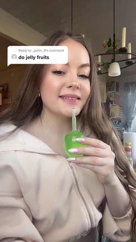 GuroBelly 使用 GuroBelly 的 original sound 創作的 Reply to @_pelin_9 🍭Making Cotton Candy🍬 What should I try?🥰 Ib: @mooyahyah ✨ #candy #foryou #meme #foryoupage #viral #fyp #asmr