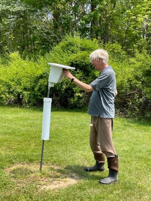 Bluebird volunteer