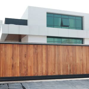 Automatic wooden residential gate