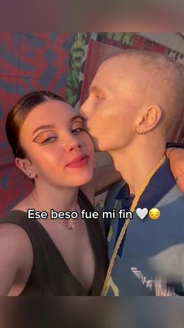 solo el amor duele asi 💔 #Vuela alto @Charlieee 🤍🤍 #charlieee #charlie #charliee #rip #onlylovecanhurtlikethis #soloelamordueleasi #esebesofuemifin #onlylovecanhurtlikethischallenge #parati #foryou #fly #cyfc #cancer #amor #foryoupage #flypシ  created by 🥇LO MÁS VIRAL🥇 with Good Music's sonido original