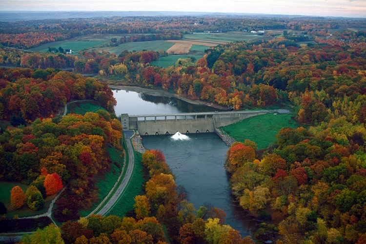 Aerial view of Shenango River Lake and dam