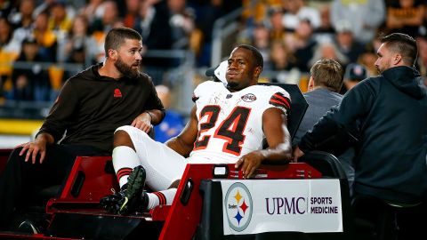 PITTSBURGH, PENNSYLVANIA - SEPTEMBER 18:  Nick Chubb #24 of the Cleveland Browns is carted off the field after sustaining a knee injury during the second quarter against the Pittsburgh Steelers at Acrisure Stadium on September 18, 2023 in Pittsburgh, Pennsylvania. (Photo by Justin K. Aller/Getty Images)
