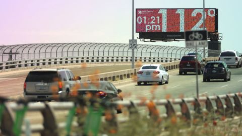 Billboard displays temperature as Phoenix breaks heat record of 19 consecutive days above 110 degrees Fahrenheit, in Phoenix, Arizona, U.S., July 18, 2023. REUTERS/Liliana Salgado