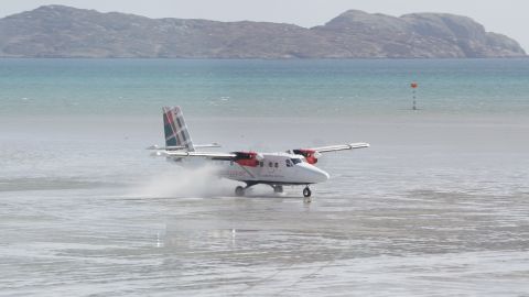 beach runway barra 1