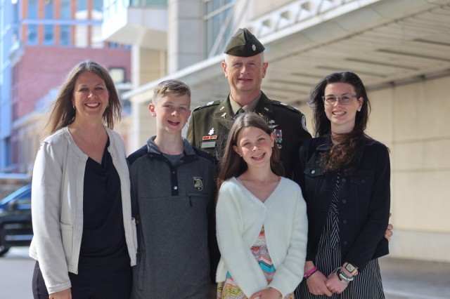 Lt. Col. Robert “Jody” Shipley, deputy commander for quality and safety at Keller Army Community Hospital, West Point, N.Y., and his family receives AUSA Volunteer Family of the Year Award at the 2023 AUSA Annual Meeting and Exposition in Washington D.C. on Oct. 11, 2023.