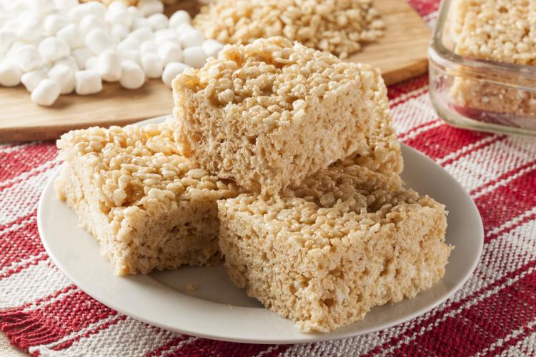 Homemade marshmallow rice krispy treat in bar form.