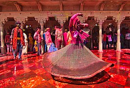 Célébration de Holi dans la ville sainte de Barsana, non loin de Vrindavan (Uttar Pradesh).