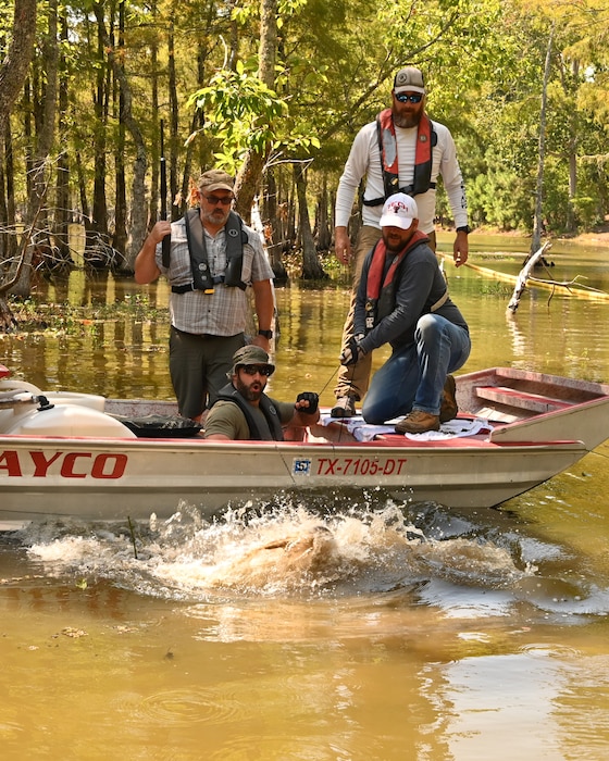 Wounded Warrior alligator hunt at BA Steinhagen Lake