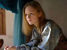 Арина Жаркова на съемках сериала «Янычар»