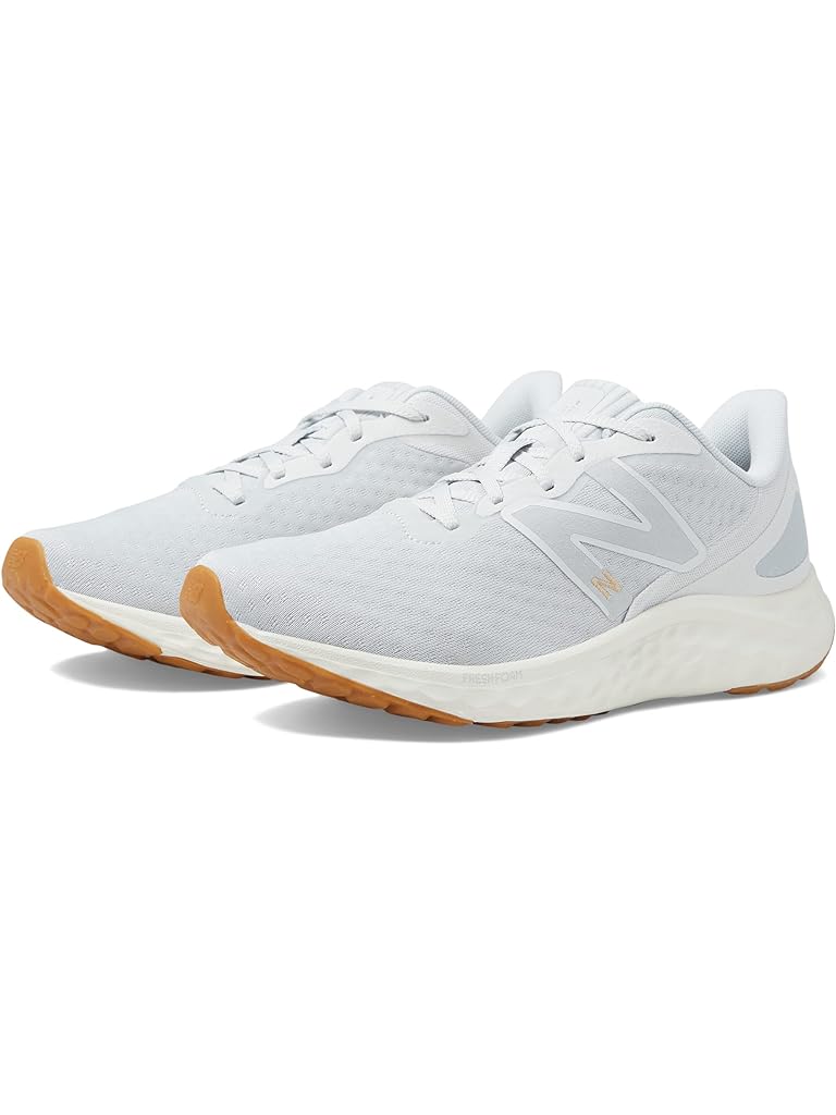 White New Balance Fresh Foam Arishi v4