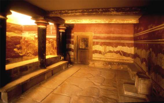 Файл:Knossos throne.jpg